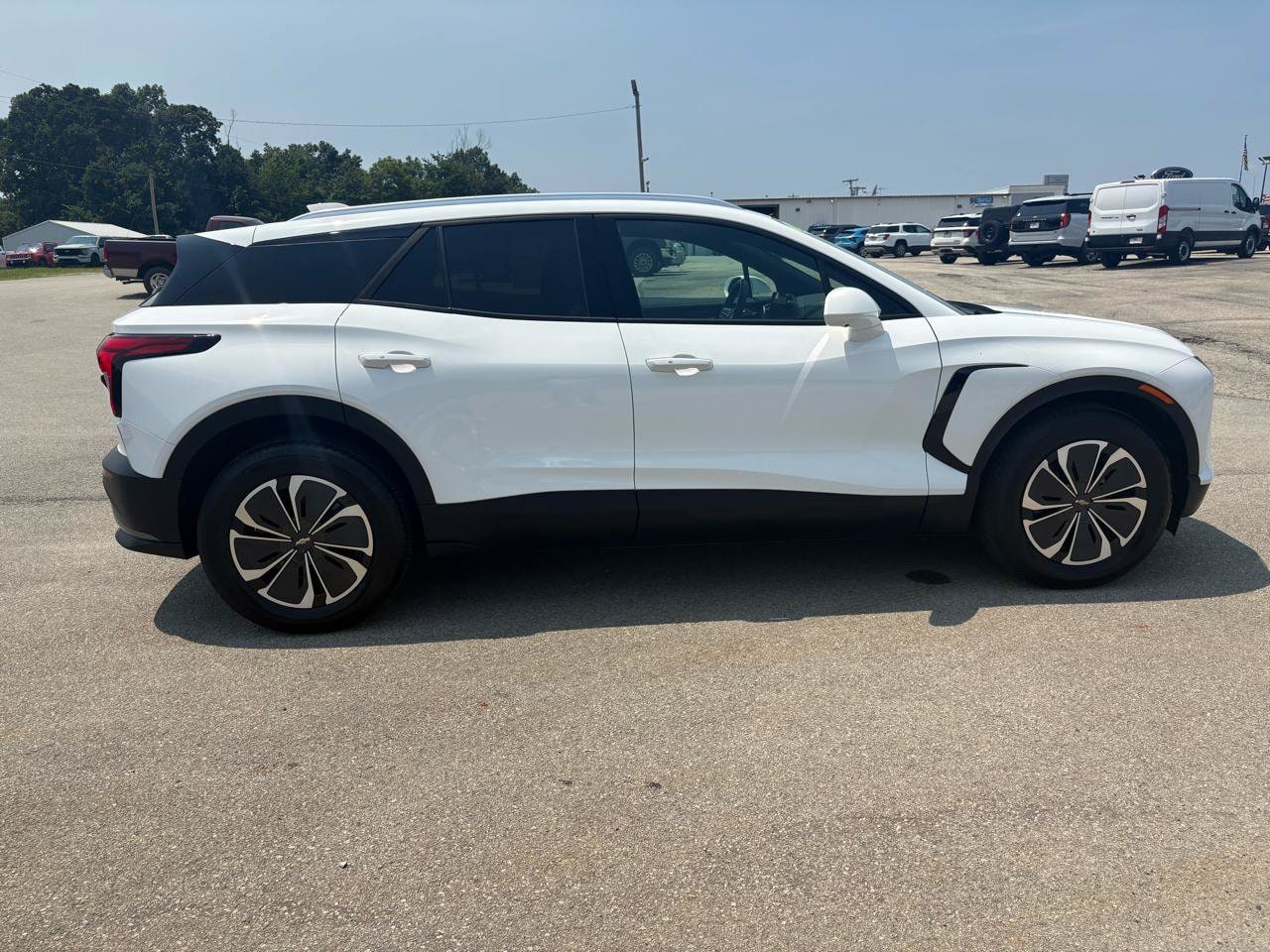 chevrolet blazer ev 2024 3GNKDBRJXRS266966 image chevrolet blazer ev 2024 3GNKDBRJXRS266966 image